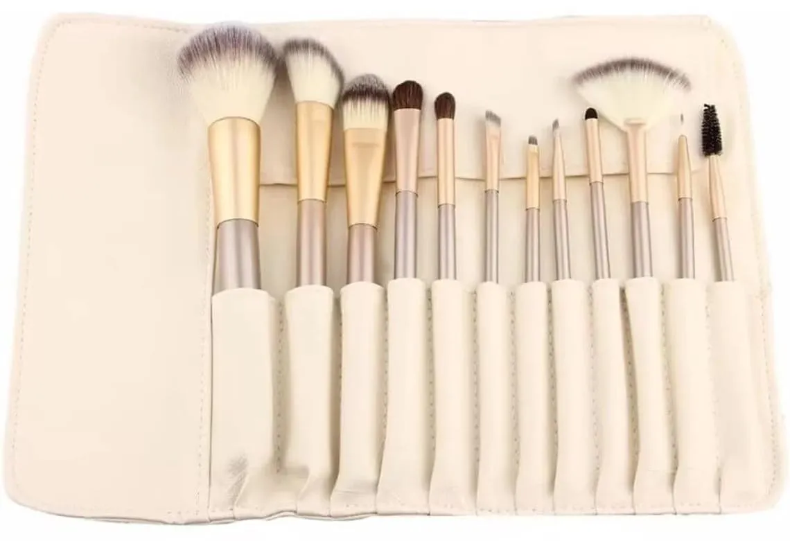 12 Pieces Makeup Brushes Set White
