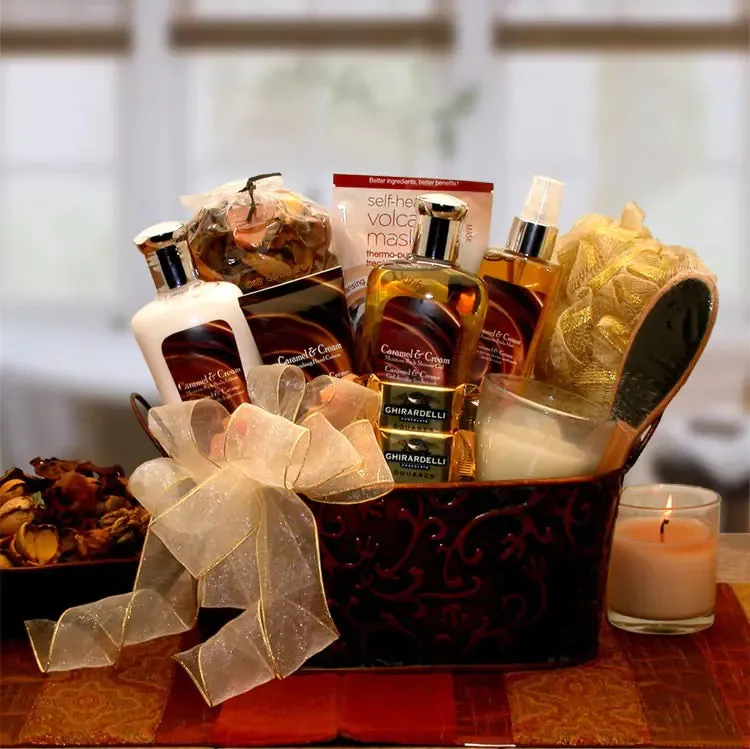 Caramel &amp; Creame Bliss Spa Gift Basket