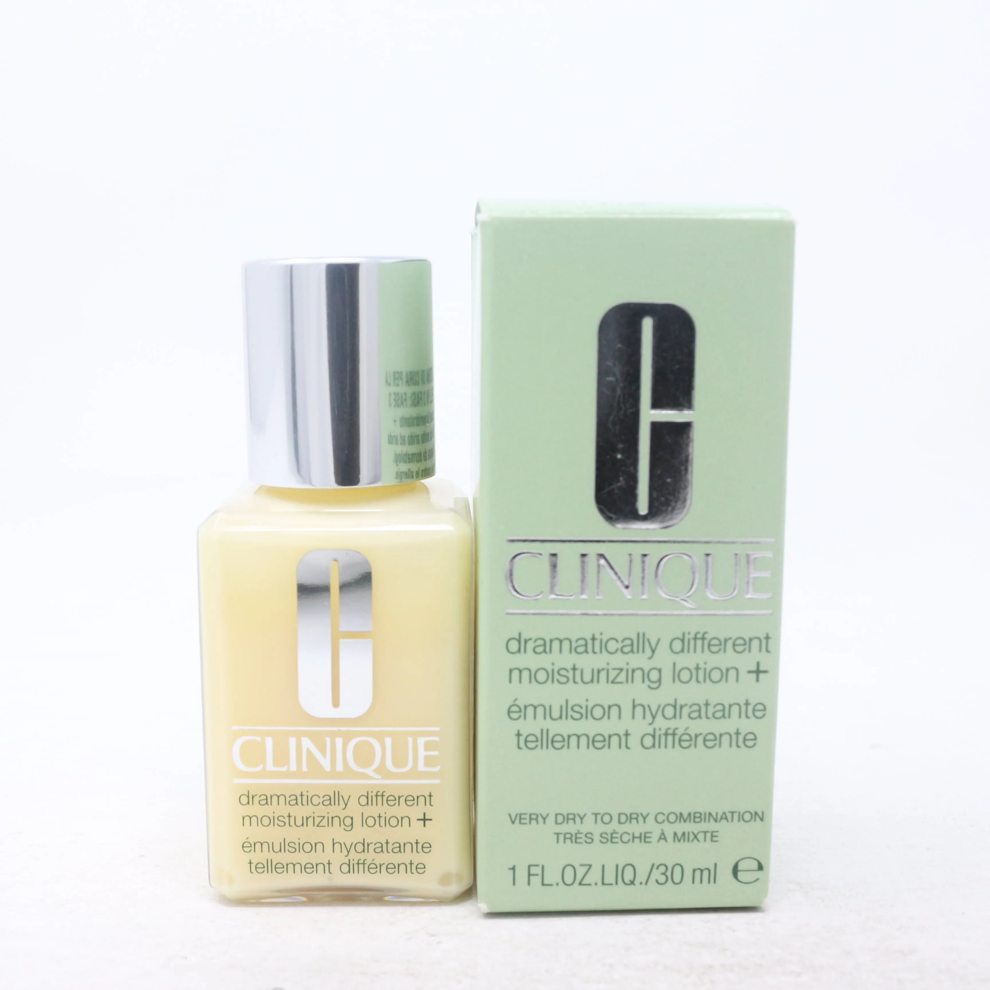 Clinique Dramatically Different Moisturizing Lotion    1oz/30ml New With Box