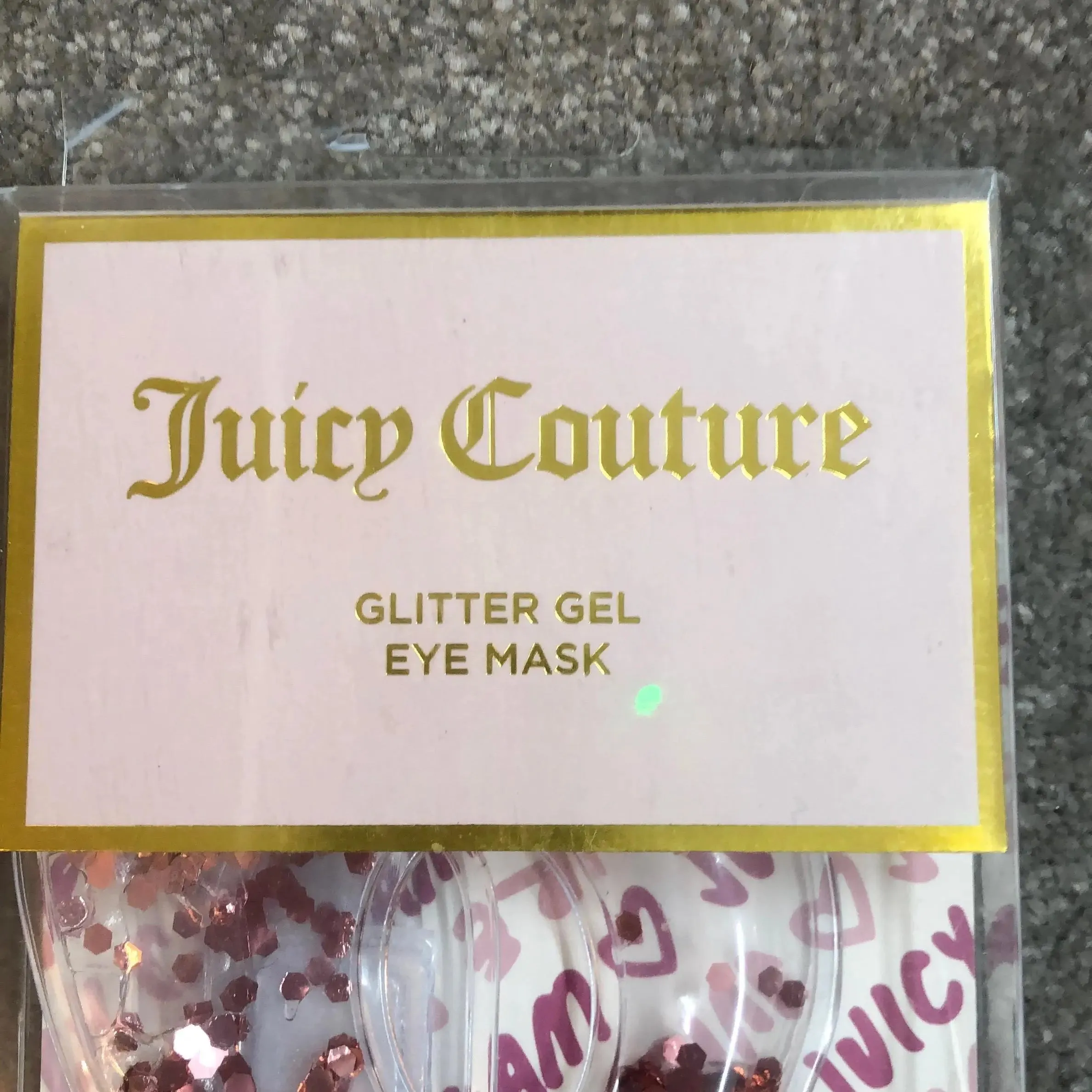 Juicy Couture Glitter Gel Eye Mask