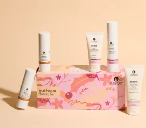 LaClinica Youth Restorer Pack