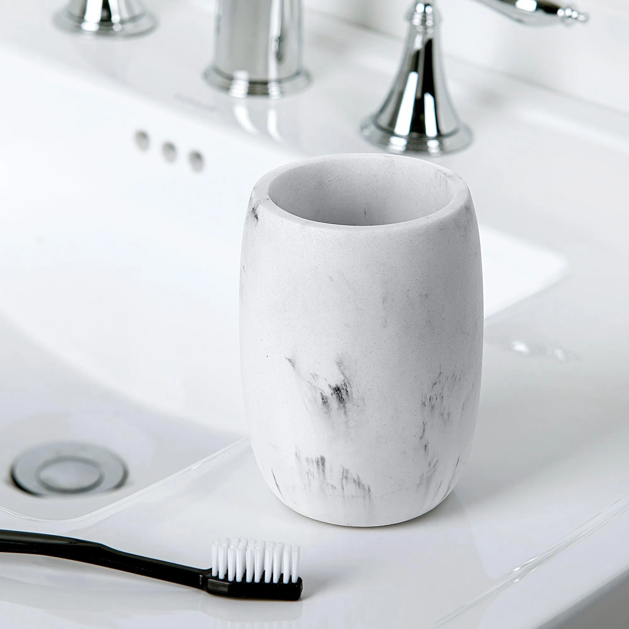 Legends 5-Piece Bathroom Accessory Set