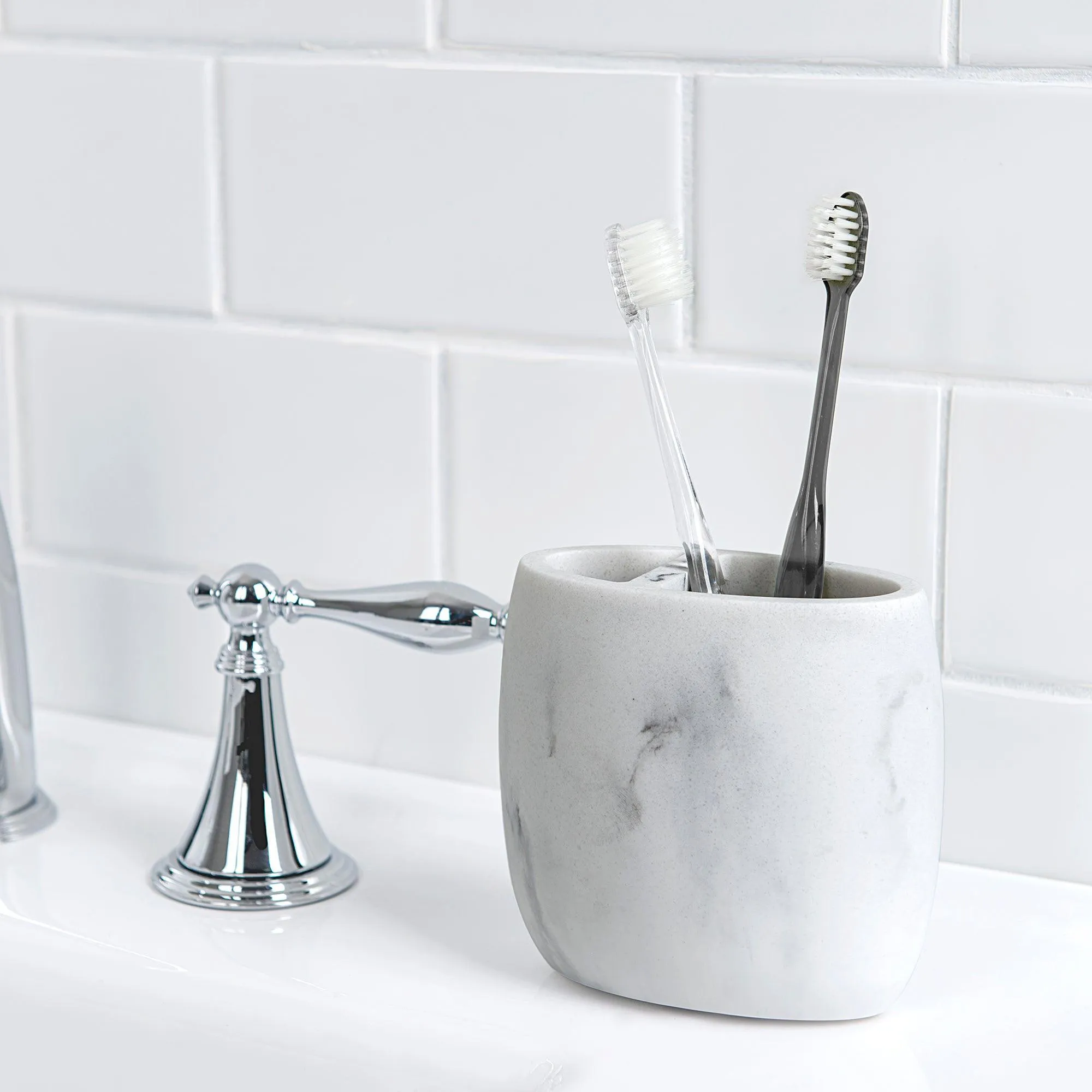 Legends 5-Piece Bathroom Accessory Set