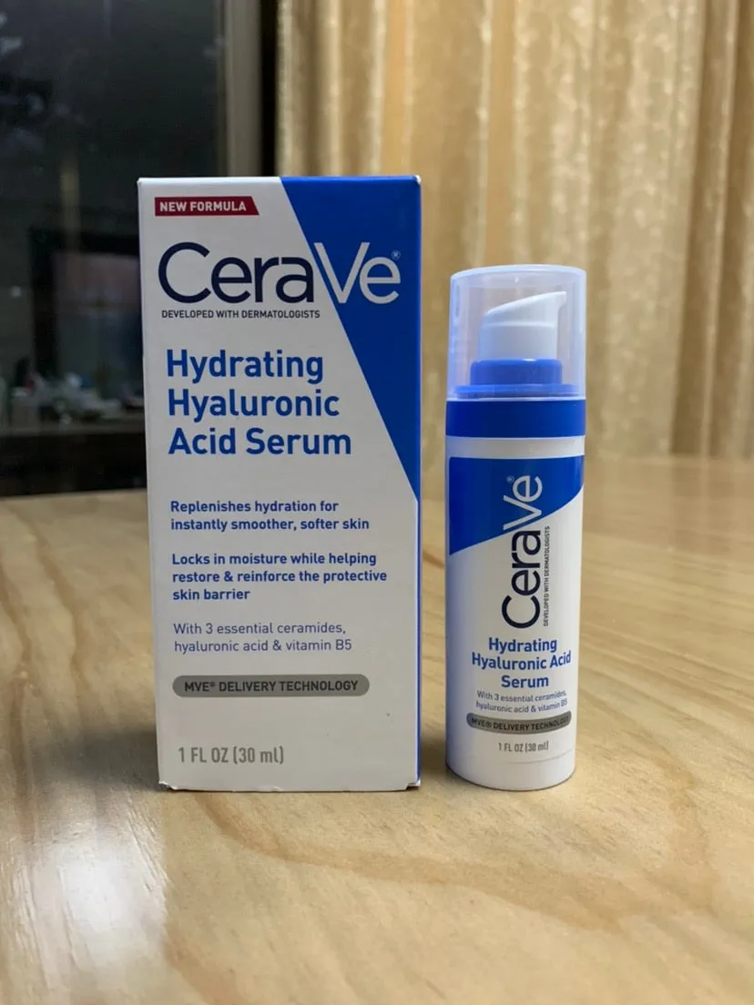 New CeraVe Resurfacing Retinol Serum Skin Renewing Retinol Serum Moisturizing Repairing Hydrating Hyaluronic Acid Serum 30ML