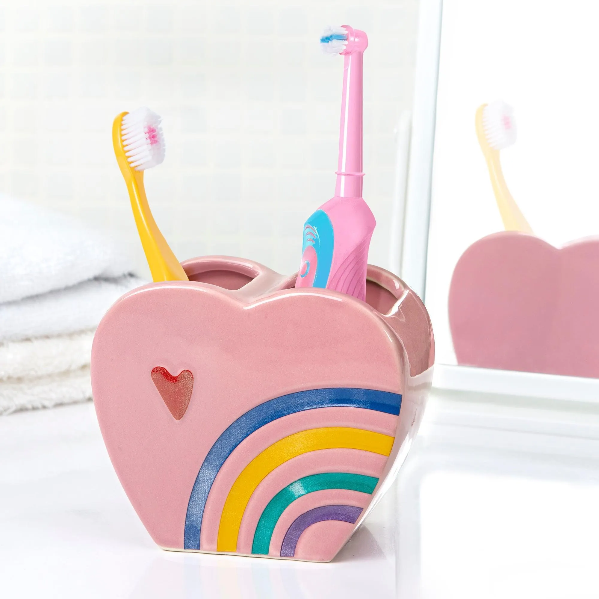 Rainbow Hearts 3-Piece Bathroom Accessory Set