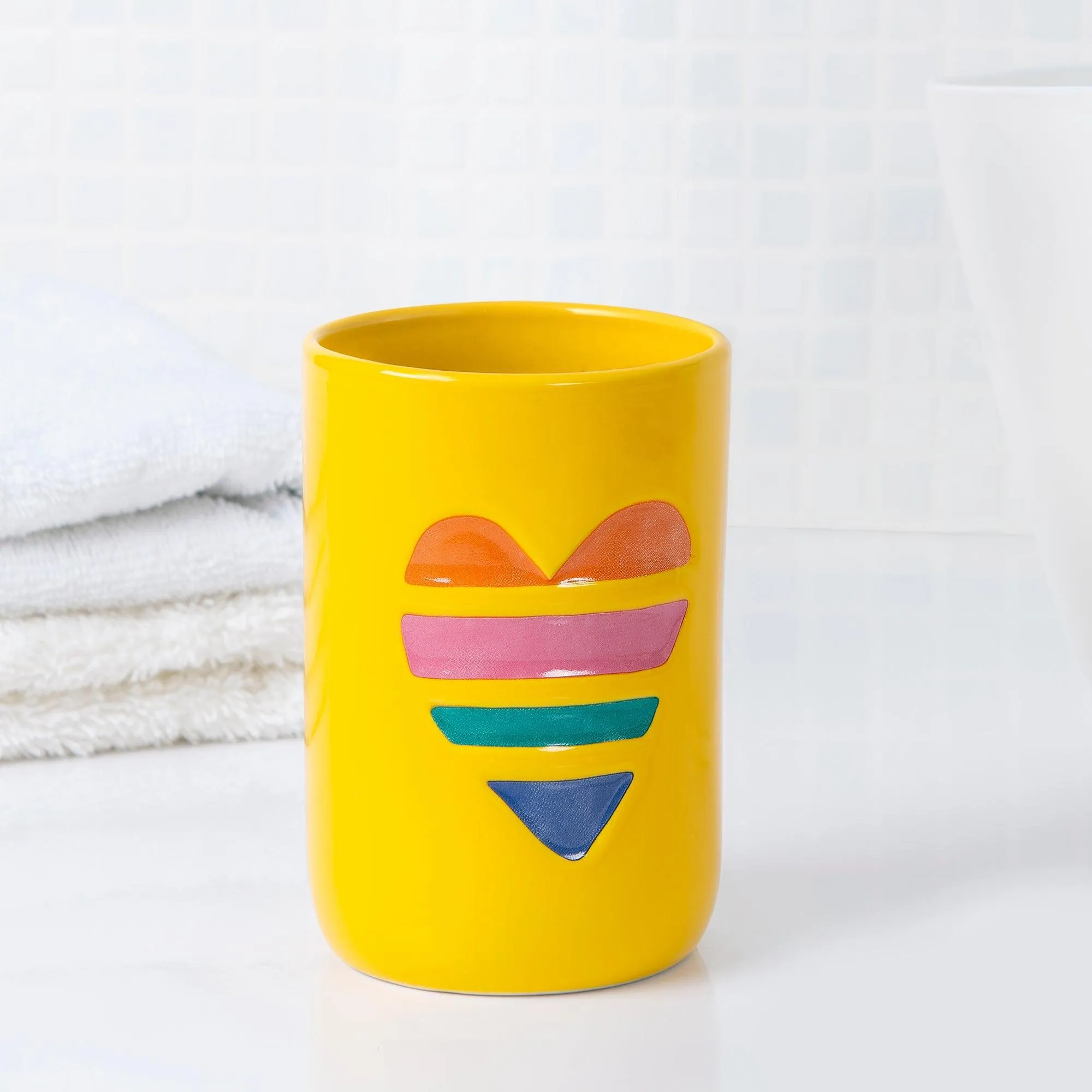 Rainbow Hearts 3-Piece Bathroom Accessory Set